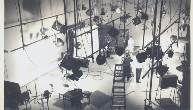 1965 The sophisticated lighting grid studio 2